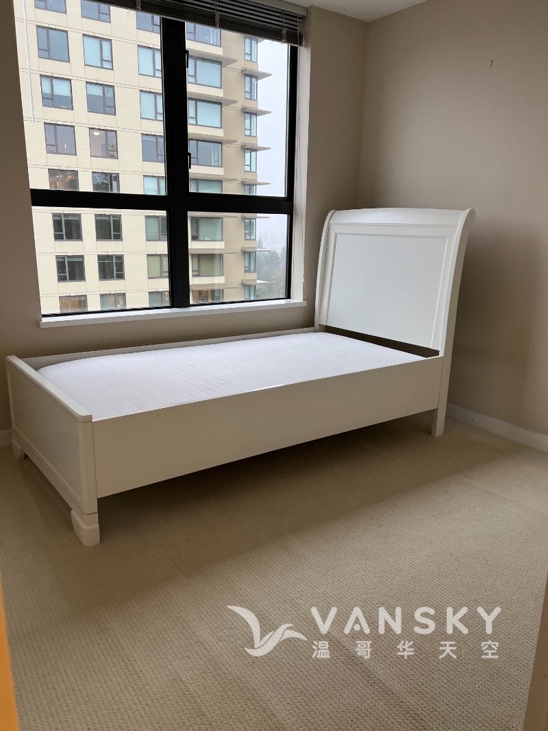 250212105331_Second bedroom.jpg